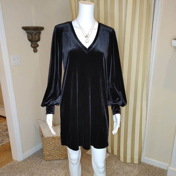 NEW! 1. STATE PUFF SLEEVE VELVET DRESS S - Picture 2 of 8